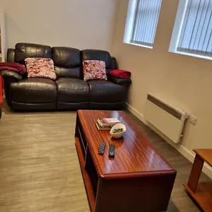 Central Home: Spacious With High-speed Wi-fi Long Eaton